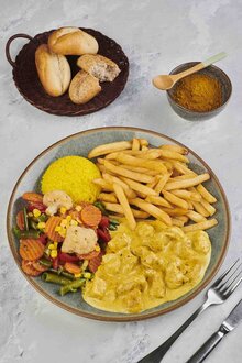 Köri Soslu Tavuk / Chicken Curry görseli