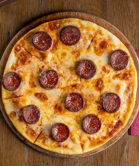 Kasap Sucuklu Pizza (Orta Boy) görseli