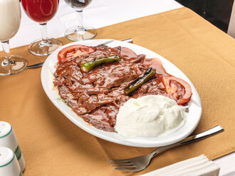 İskender Coca Cola Hedıyeli görseli