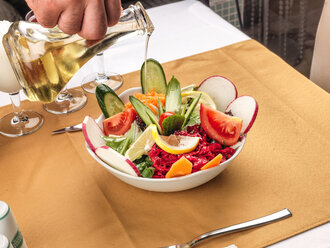 Mevsim Salata görseli