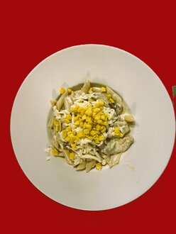 Kremalı Mantarlı Tavuklu Penne görseli