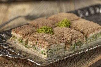 Fıstıklı Soğuk Baklava (1 Kg.) görseli