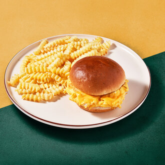 Yumurtalı Kahvaltılık Burger görseli