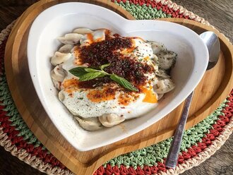 Sezince Ev Yapımı Üçgen Mantı ( 250 Gr. ) görseli
