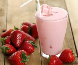 Çilekli Milkshake görseli