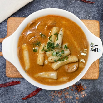 Rose Ddeokbokki görseli