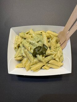 Pesto Soslu Penne görseli