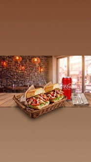 2'Li Yarım Ekmek + Cola (33Cl) görseli