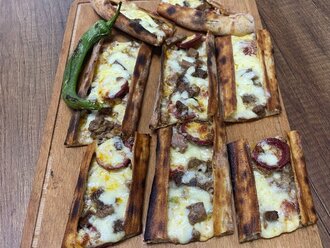 Çok Karışık Pide görseli