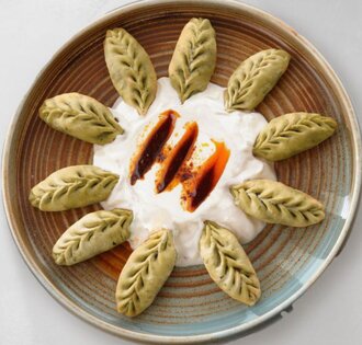 Haşlanmış Yeşil Momo Vegan görseli