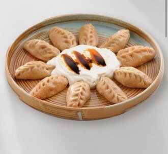 Kızarmış Turuncu Momo Vegan görseli