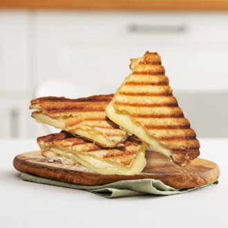 Kaşarlı Tost görseli