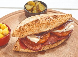 Tulum Peynirli Çeşme Kumru görseli