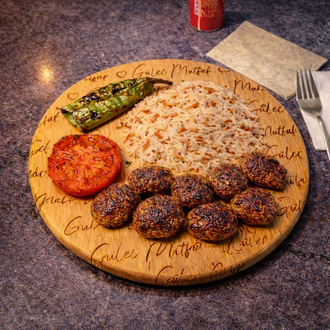 Izgara Köfte görseli