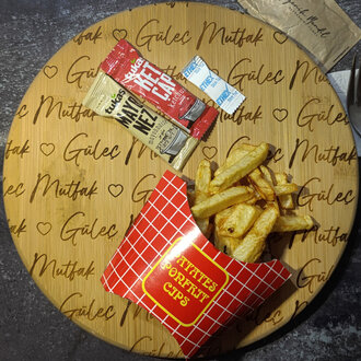 Patates Kızartması Doğal Elde Doğranmış görseli