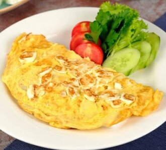 Salamlı Kaşarlı Omlet görseli