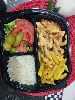 Köri Soslu Tavuk görseli
