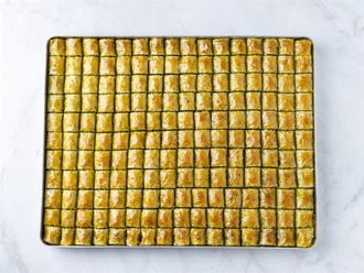 Özel Fıstıklı Baklava (500 Gr.) görseli
