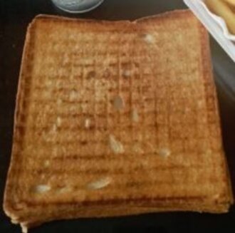 Kaşarlı Salamlı Tost görseli