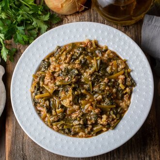 Güveçte Yumurtalı Ispanak görseli