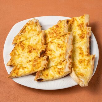Kaşarlı Veggie Pide görseli
