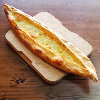 Üç Peynirli Pide (Açık) görseli
