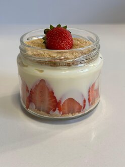 Çilekli Nutella Çıtır Kıtırlı Magnolya görseli