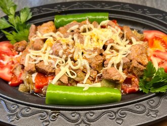 Altı Ezmeli Kebap (Çöp Şiş) görseli