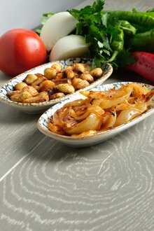 Közde Soğan Sarımsak görseli