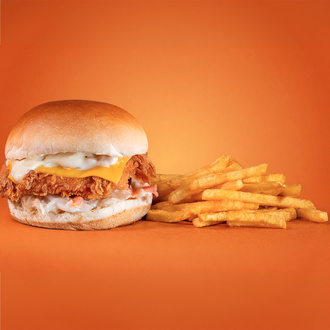 Crunchy Soslu Çıtır Tavuk Burger görseli