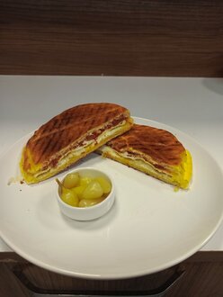 Bazlama Esnaf Tost görseli