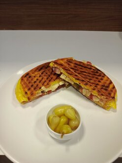Bazlama Yengen Tost görseli