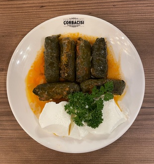 Etli Yaprak Sarma görseli