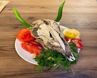 Tam Kuzu Kelle görseli