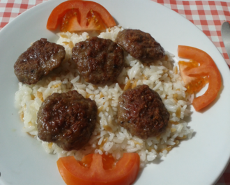 Izgara Köfte & Pirinç Pilavı görseli