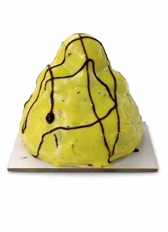 Antep Fıstıklı Profiterol Kulesi Pasta görseli