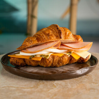 Hindi Füme Kruvasan görseli