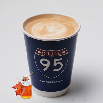 Golden Maple Latte (14 Oz.) görseli