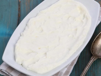 Süzme Yoğurt görseli