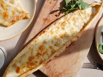 Kaşarlı Pide görseli