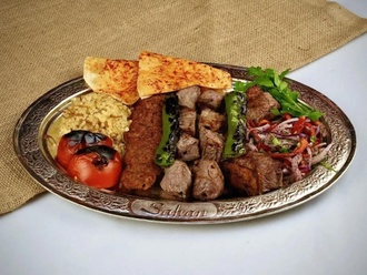 Karışık Kebap (Tavuksuz) görseli