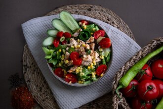 Ton Balıklı Salata görseli