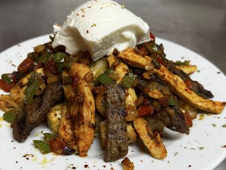 Yoğurtlu Kebap görseli