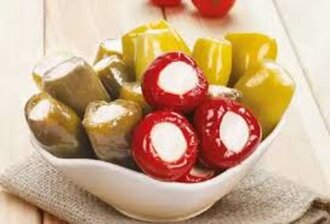 Jalapeno Peynirli Turşu Tabağı görseli