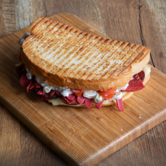 Bam Bam Ayvalık Tostu (Rus Salatalı) görseli