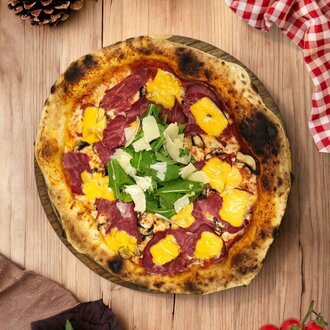 Pizza Di Carne görseli