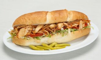 Ekmek Arası Tavuk Döner görseli