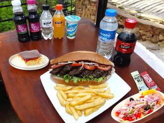 4'Te 4'Lük Porsiyon Ekmek Arası Köfte Menü görseli