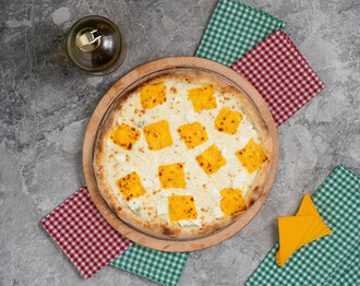 4 Peynirli Pizza (25 Cm) görseli