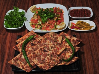 Etli Ekmek görseli